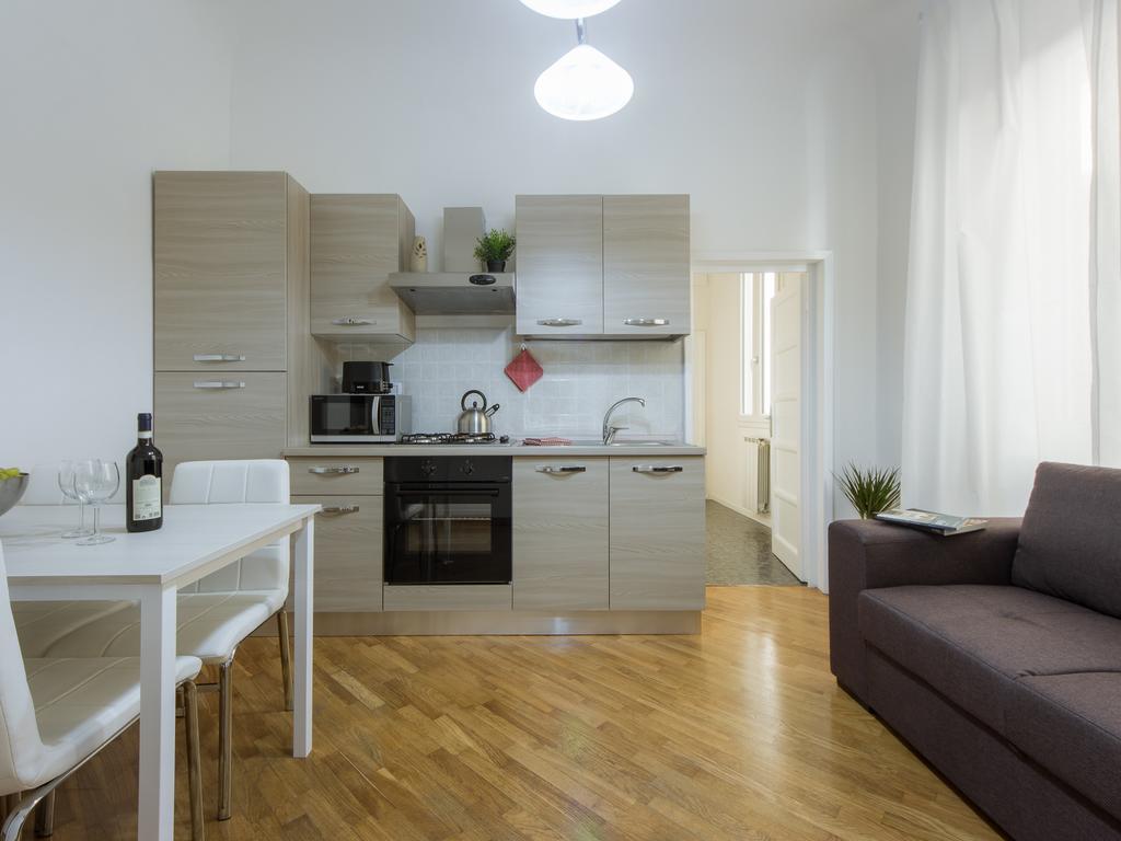 Stylisch Canacci 2 Bedroom Apartment Florence Exterior photo